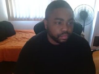 breadw1nnah's Live Webcam