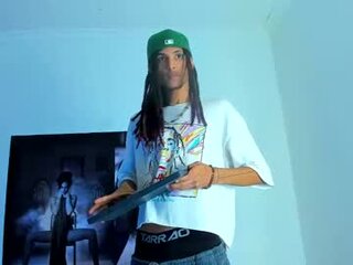 ozaru_17's Live Webcam