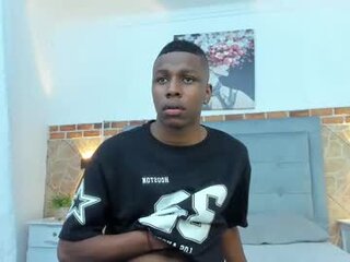 theo_smith_'s Live Webcam
