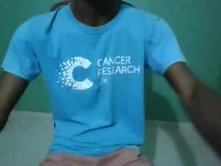 leo23_96761's Live Webcam