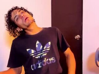 fitness_man_'s Live Webcam