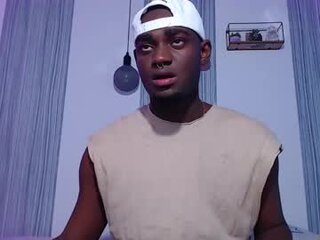_black_stallion's Live Webcam