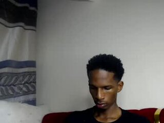 ebonysukarii's Live Webcam