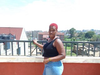 Sexyblacktits's Live Webcam