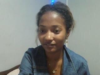 FrenchQueen's Live Webcam