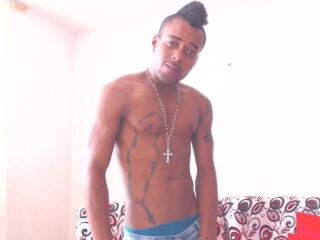 RoyBlackBig's Live Webcam