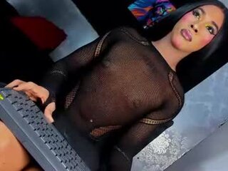 jero_tease_s7s's Live Webcam
