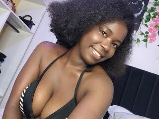 BlackMelanie's Live Webcam