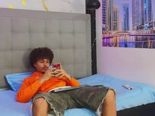 jordan_love77's Live Webcam