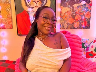 JustBrandy's Live Webcam