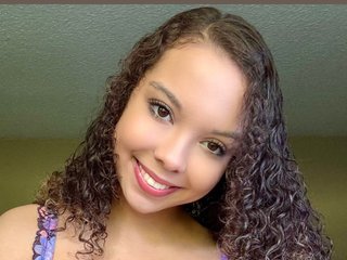 SolacetheSiren's Live Webcam