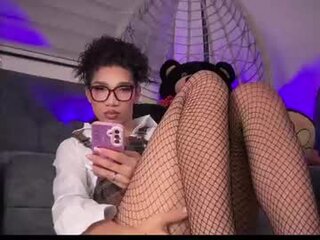 fernandafox_'s Live Webcam
