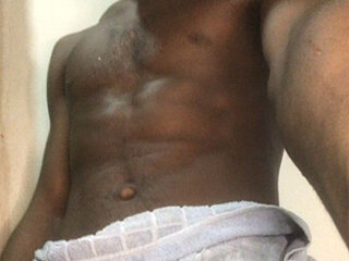 Slutpapi4U's Live Webcam