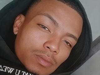 BlackBanana69's Live Webcam