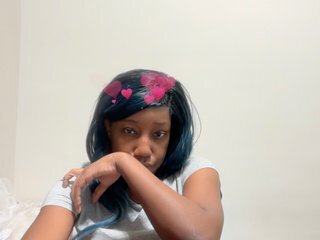 Cutesybae20's Live Webcam