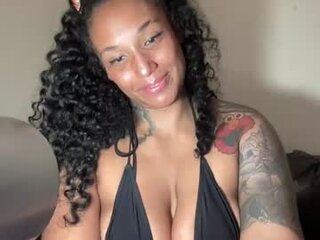 jenni_cash's Live Webcam
