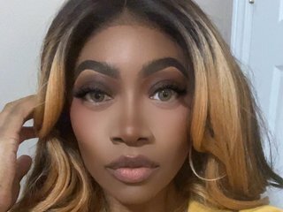 mistyshowers's Live Webcam