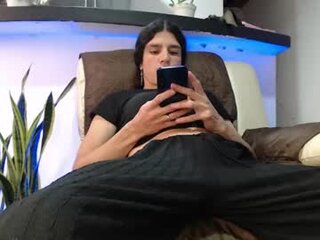 gisellawatsonn's Live Webcam
