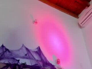 noah_0814's Live Webcam