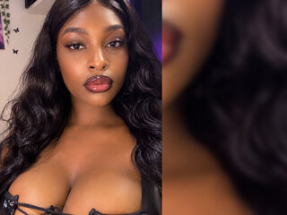 NaomiKinz's Live Webcam