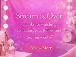 aria_marin_'s Live Webcam