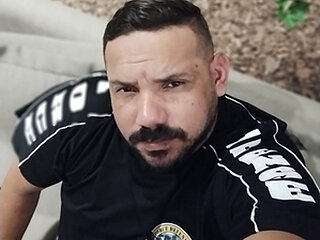 mikerr_sexy's Live Webcam