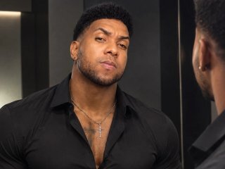 Noah_Jacee's Live Webcam