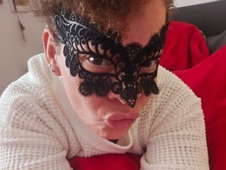 Dezertvyxen's Live Webcam