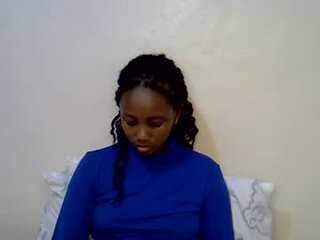 trixiepixy's Live Webcam