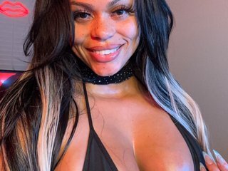 PrincessDalhia's Live Webcam