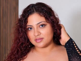 AriaReynolds's Live Webcam