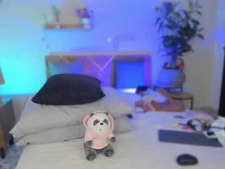 yarirose's Live Webcam