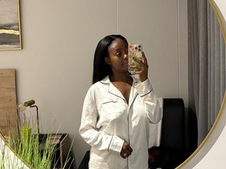 Caramelcandy95's Live Webcam