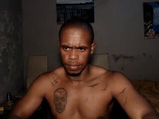 bedroom_gangster007's Live Webcam